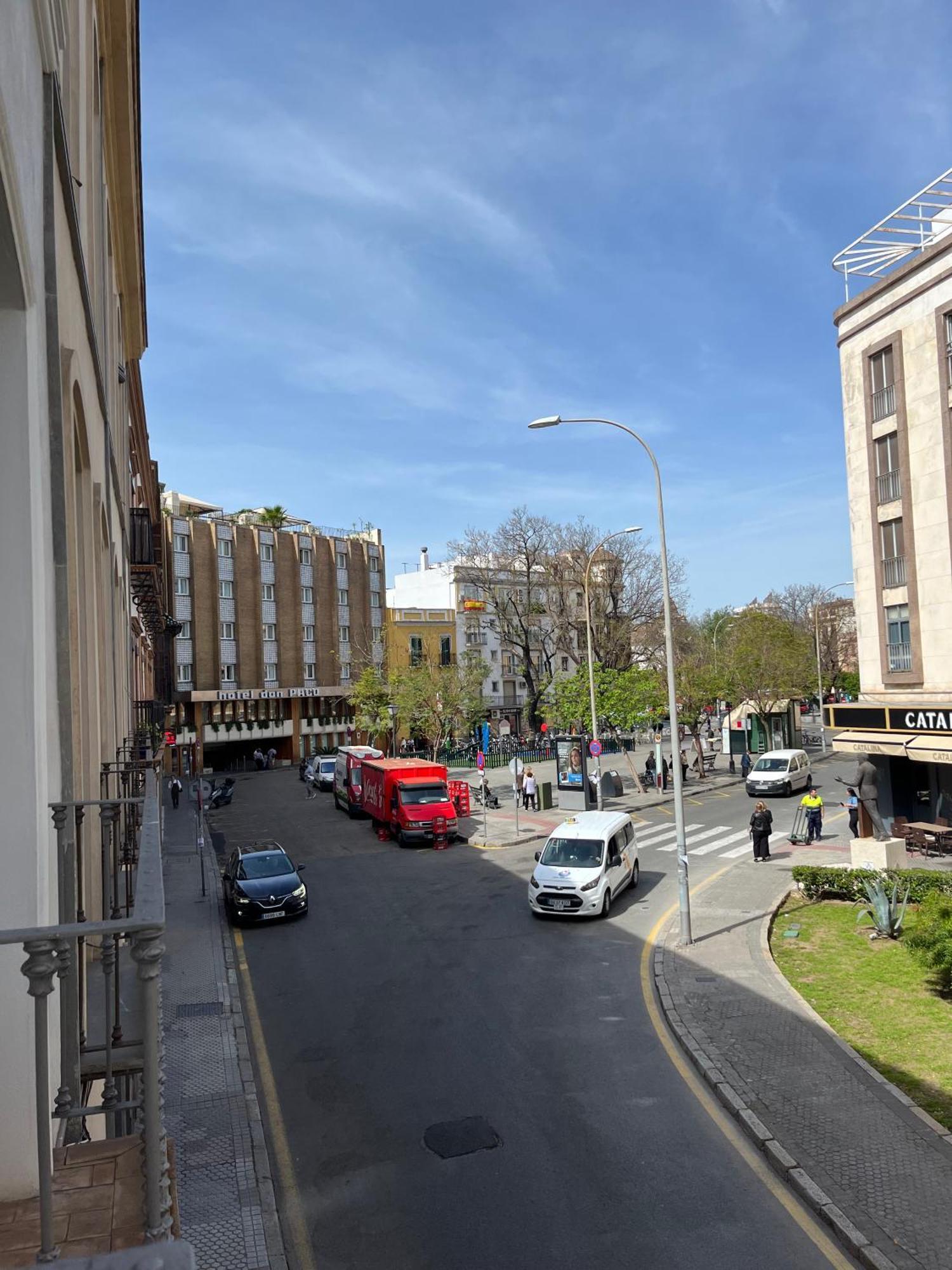 Balcones De Jauregui Premium Apartment Seville Exterior photo
